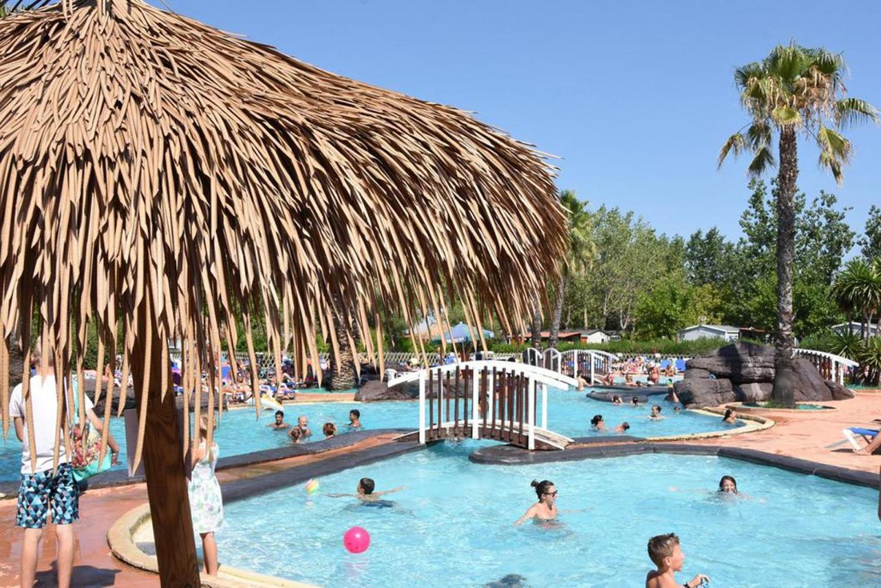 Vias-Plage Camping Les Salisses Quality Holidays Zewnętrze zdjęcie